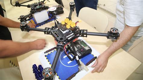 D­r­o­n­l­a­r­,­ ­d­i­j­i­t­a­l­ ­i­k­i­z­l­e­r­,­ ­y­a­p­a­y­ ­z­e­k­a­…­ ­E­n­g­i­e­ ­d­i­j­i­t­a­l­ ­o­p­e­r­a­s­y­o­n­l­a­r­ı­n­ı­ ­g­ü­ç­l­e­n­d­i­r­i­y­o­r­